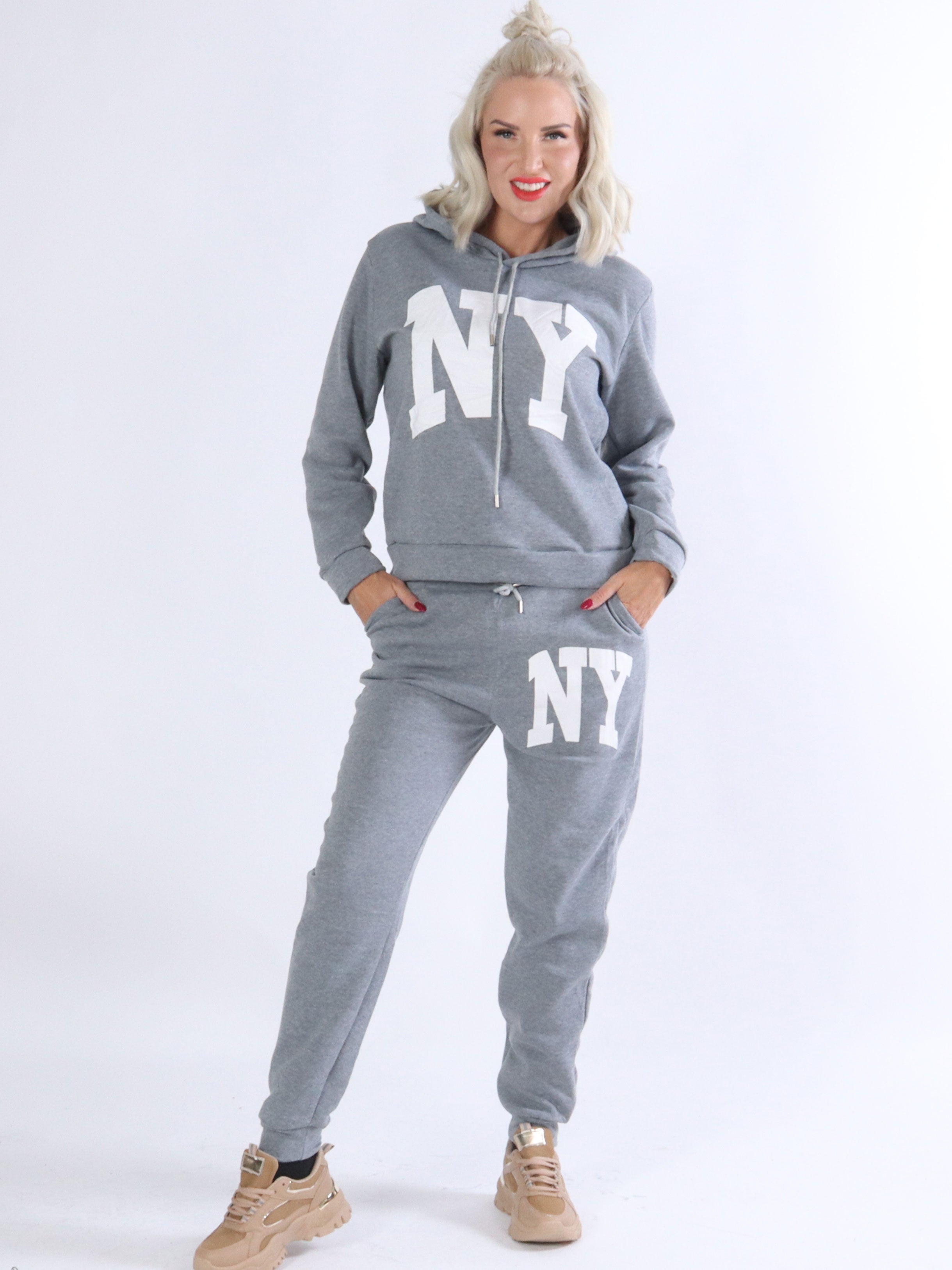 Alexandrina - Joggingsæt med NY skrift på